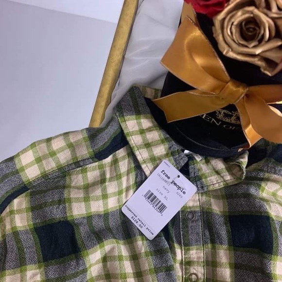 Free People Top - Picture 3 of 4